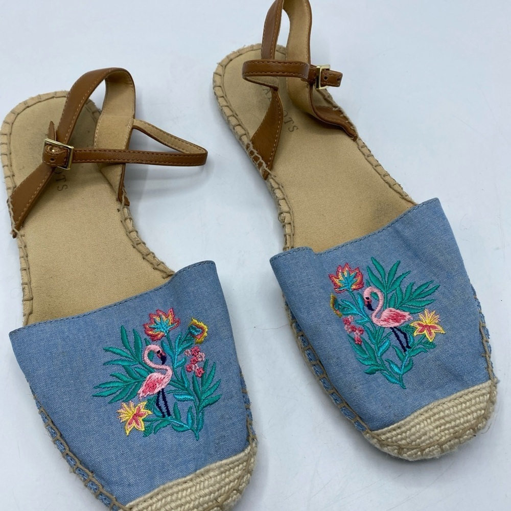 Flamingo Tropical TALBOTS Izzy Espadrille Sandals Blue Chambray Embroidered 9.5 - Picture 2 of 7